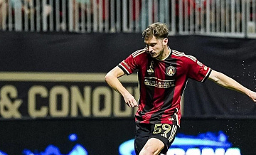 Российского полузащитника Миранчука признали автором лучшего гола "Атланты"