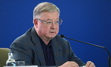 Степашин рекомендовал включить в школьную программу книги Прилепина