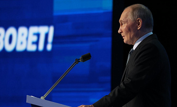 Путин рассказал о планах по строительству ледокольного флота