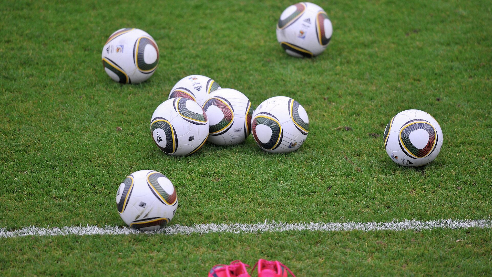 ФК "Туран" выставили на торги за две тысячи долларов