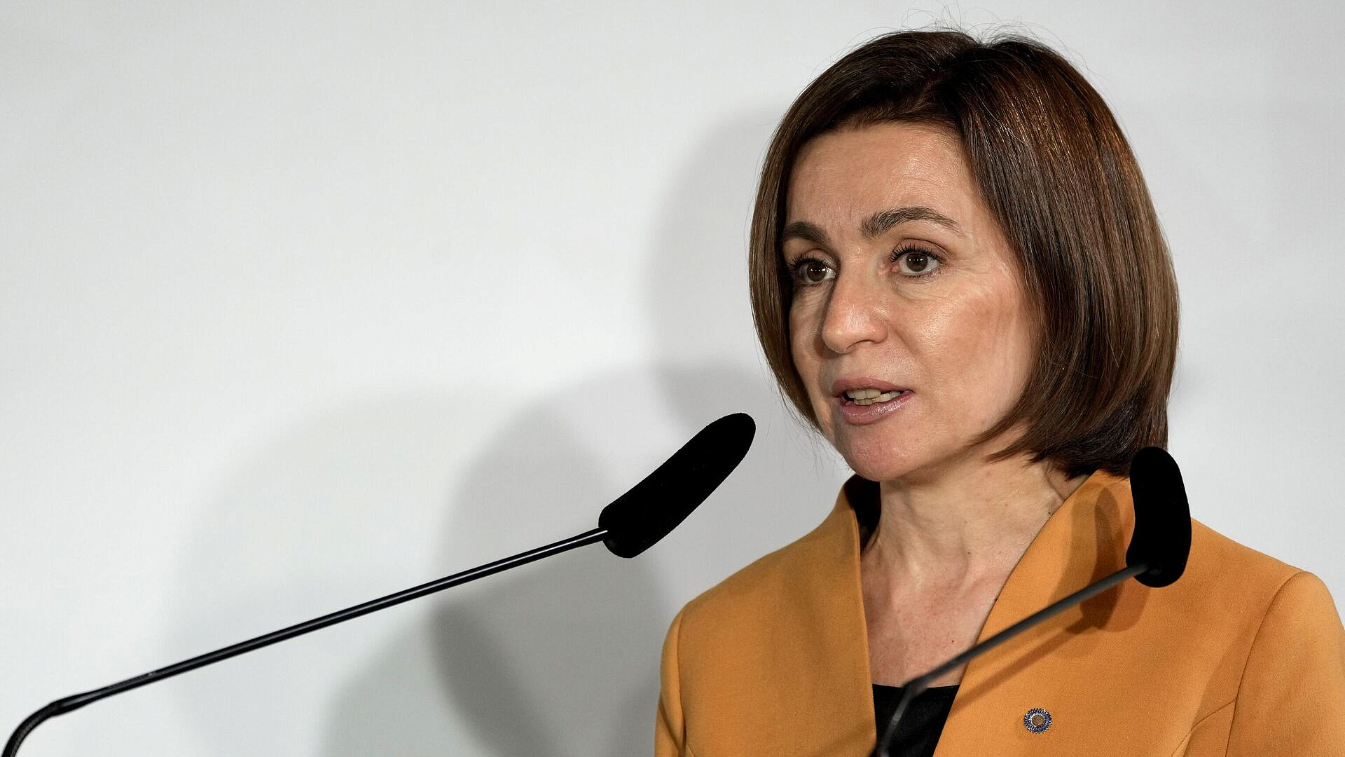 Оппозиция заявила о "рекордах" Санду в подавлении свободы слова