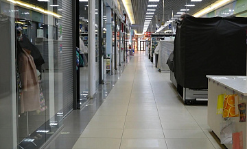 В России начали закрываться торговые центры