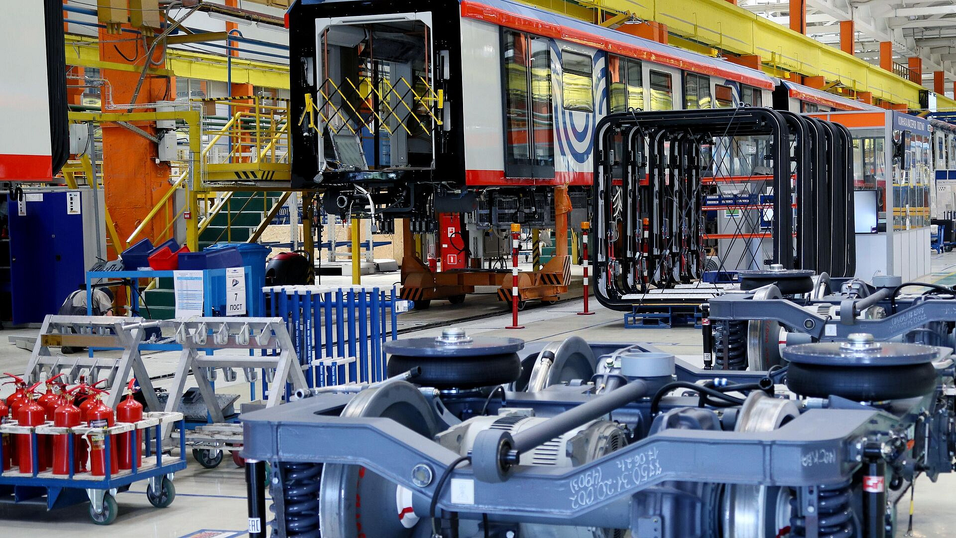 Мытищинский завод поставит метрополитену Москвы более 700 новых вагонов