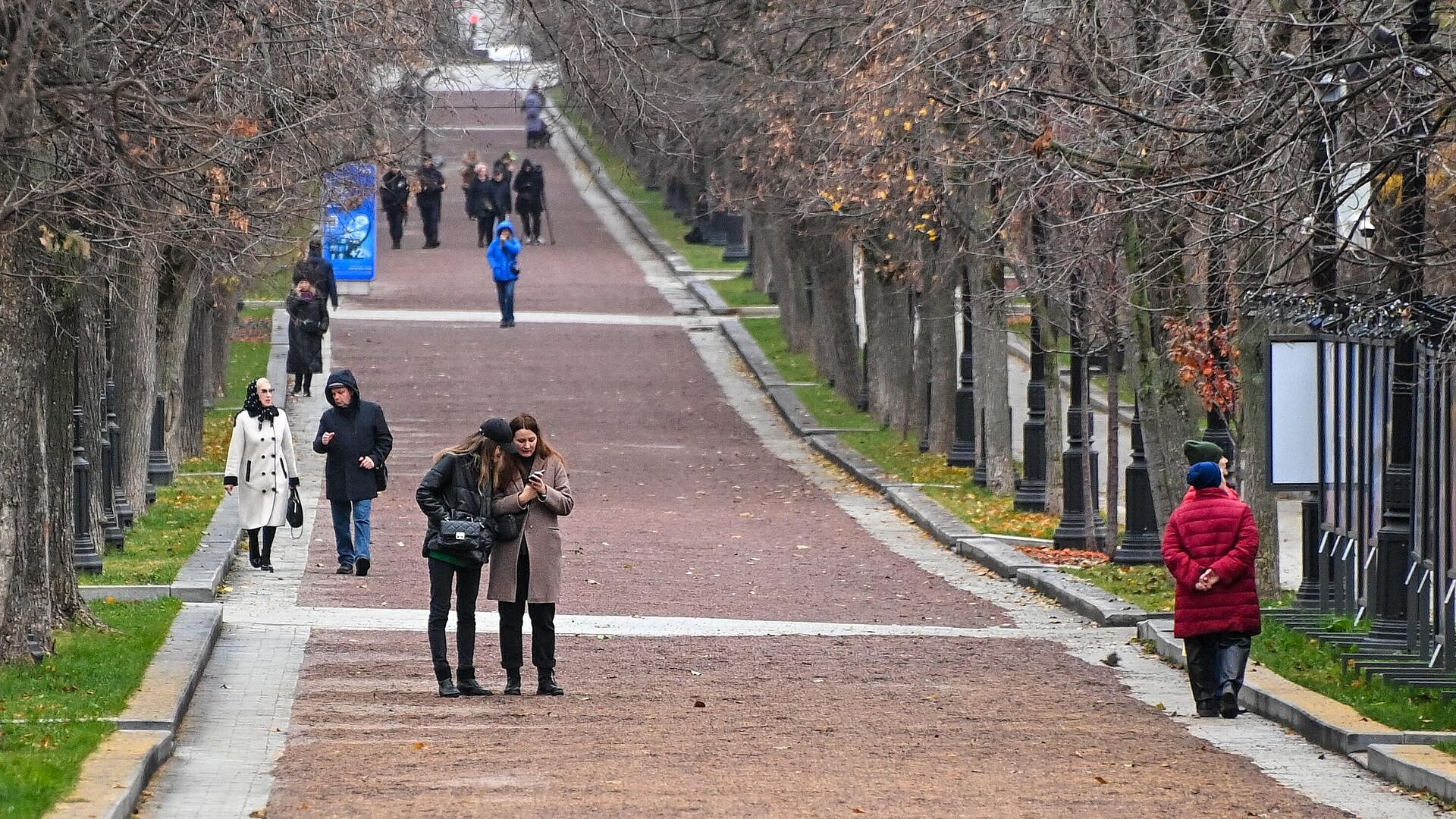 В Москве открылась выставка фоторабот Смольникова "Время для тишины"