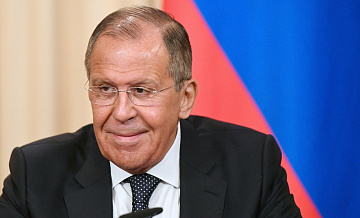 Лавров пошутил на встрече с главой МИД Таиланда
