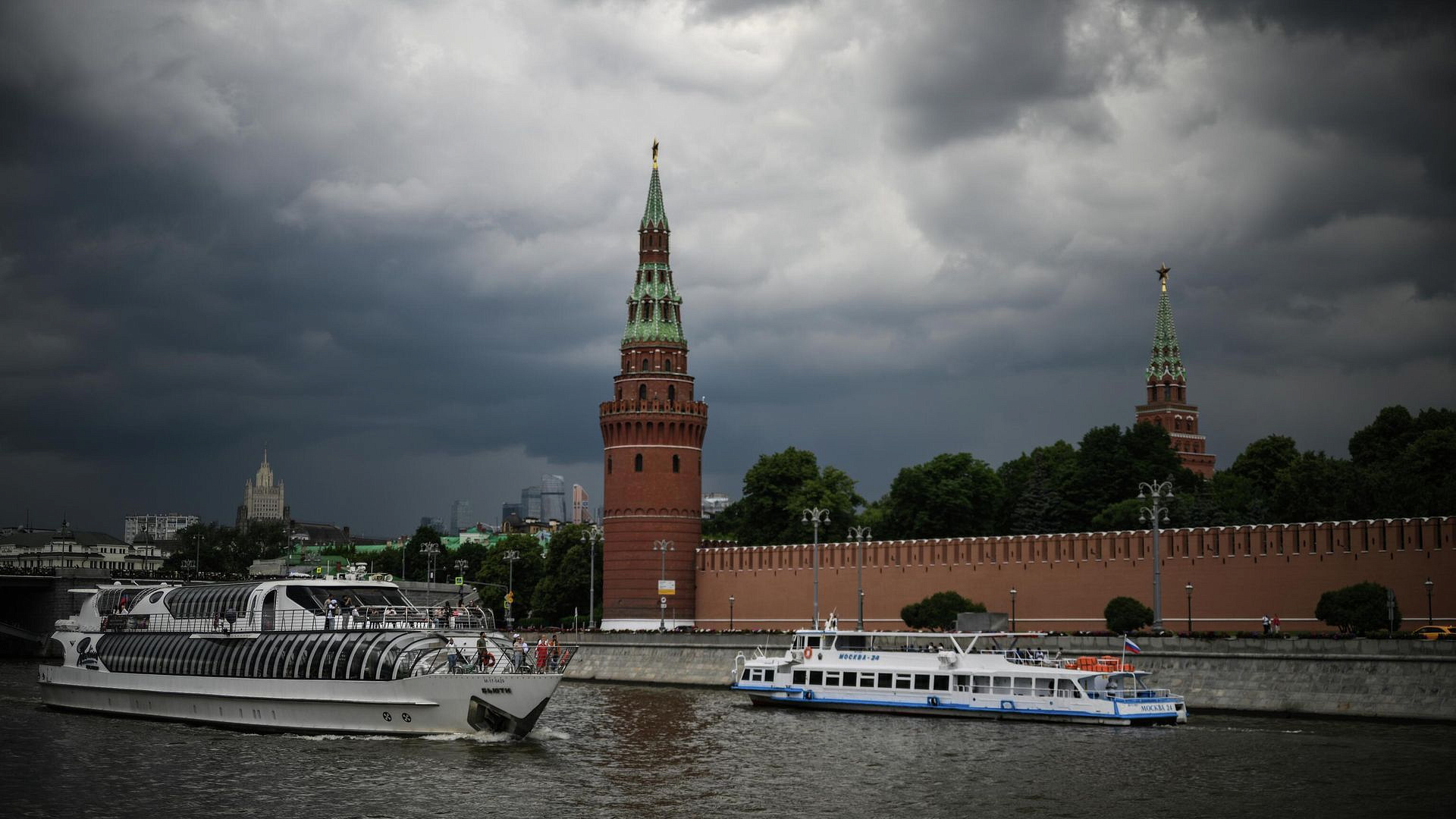 Синоптик оценила вероятность образования смерча в Москве