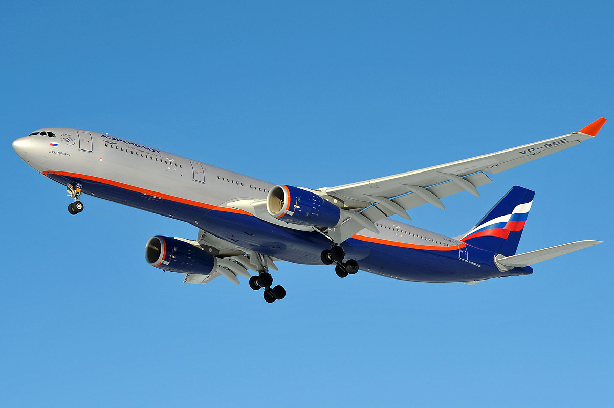 Первый самолёт из РФ отправился на техобслуживание в другое государство