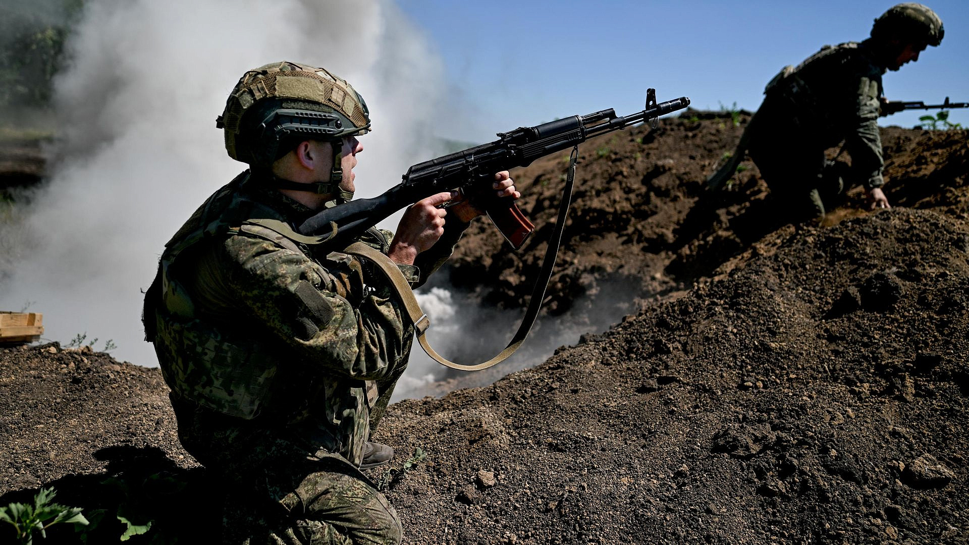 ВС России поразили бензовоз для перевозки военных грузов для ВСУ