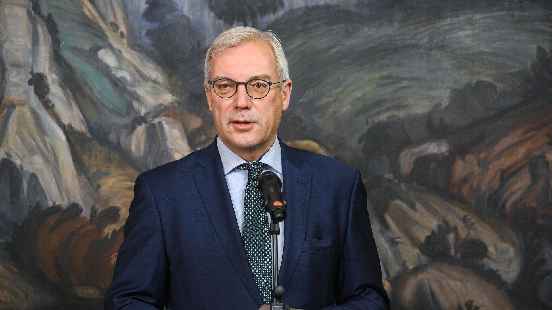 Россия не приемлет размещение западных военных на Украине, заявил Грушко