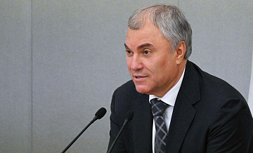 Володин на встрече с Путиным раскритиковал избирательную систему США