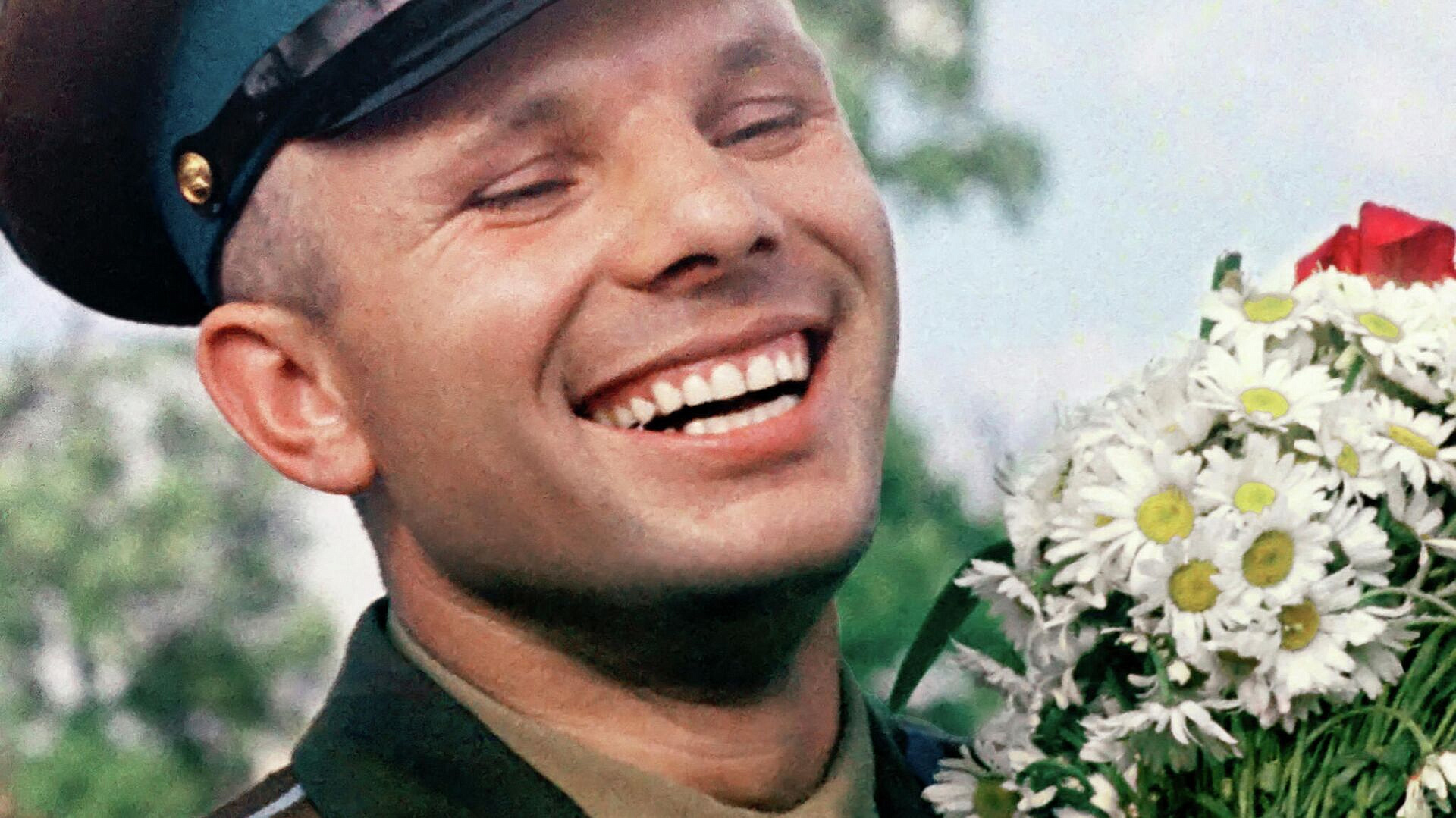 В Смоленской области, на малой родине Гагарина, празднуют его день рождения