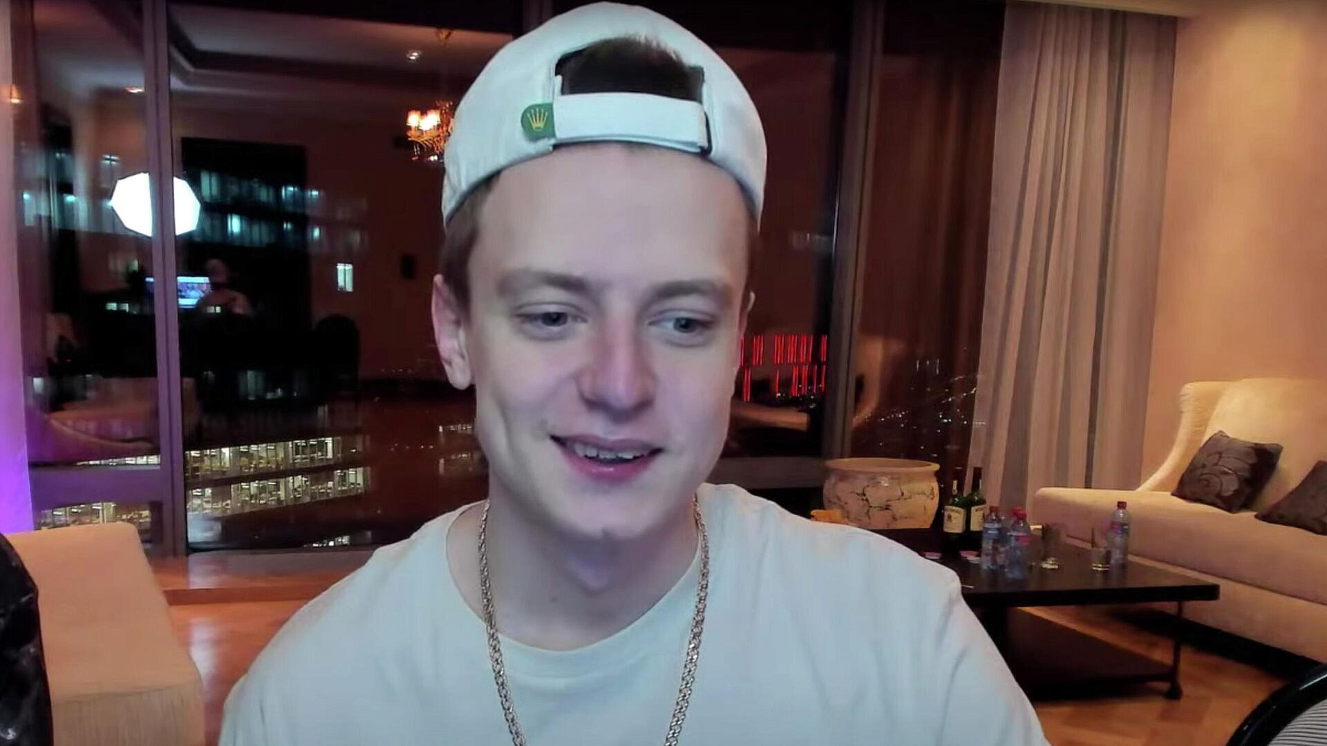 � ���������� �������� � ������ ������������ ������� Mellstroy