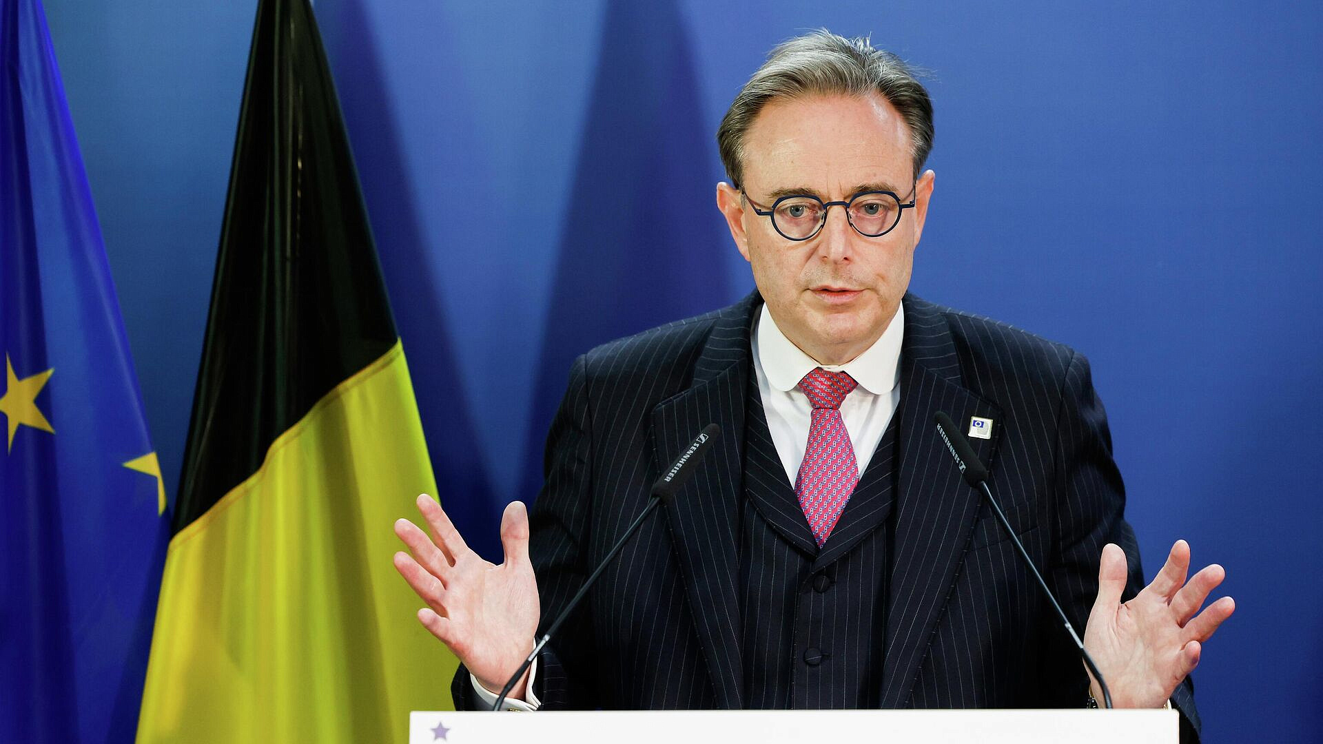 Премьер Бельгии объяснил призыв к диалогу с Россией