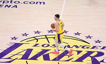 Дончич набрал 51 очко в победном матче "Лейкерс" в НБА