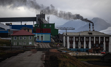 "Арктикуголь" снизит добычу угля на Шпицбергене на треть