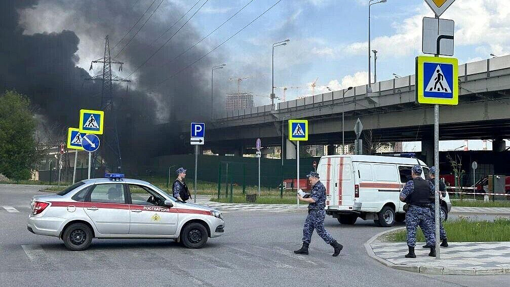 На востоке Москвы ликвидировали пожар на стройплощадке