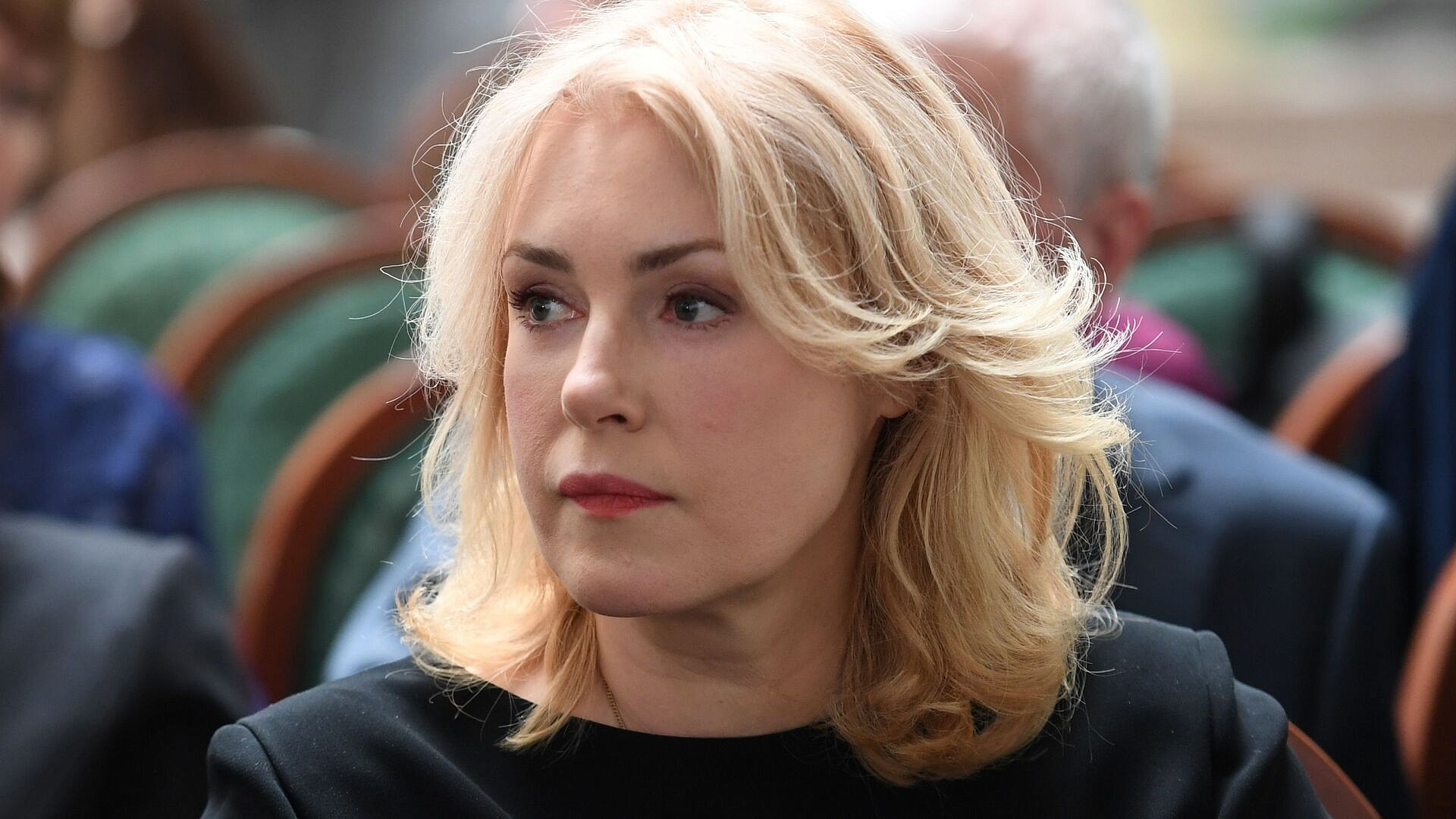 Шукшина: создатели фильмов пользуются ностальгией по советским героям