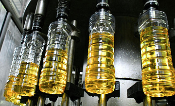 Россия снизит пошлину на экспорт подсолнечного масла почти вдвое