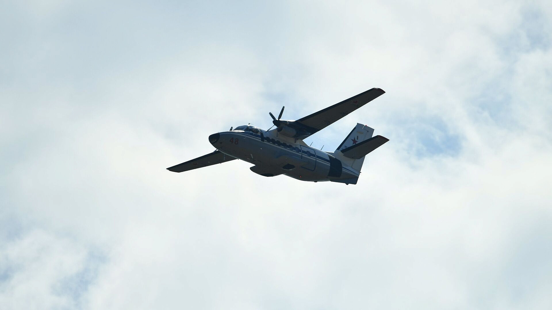 Стала известна причина экстренной посадки самолета в Комсомольске-на-Амуре