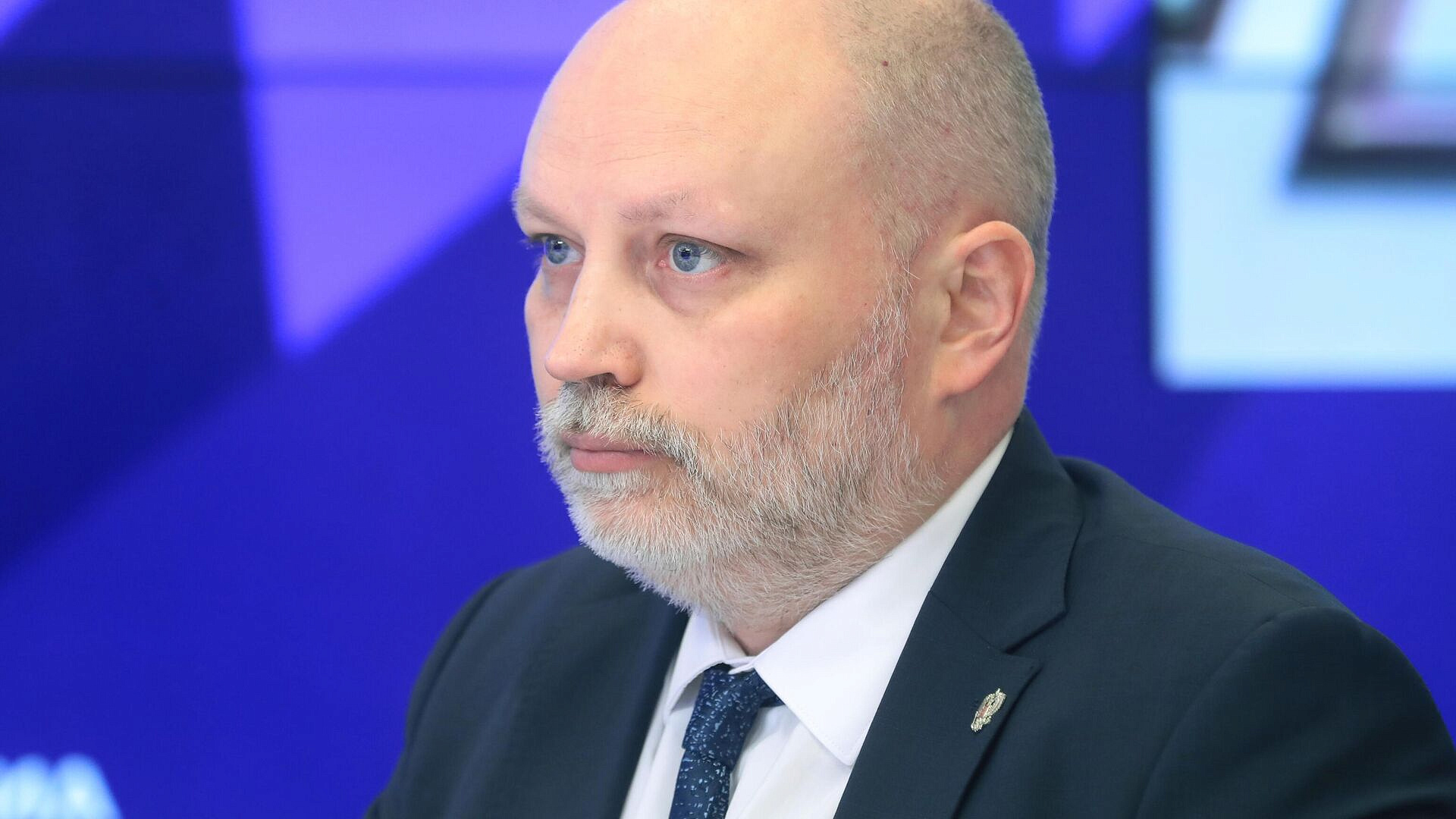 ����� ������� � ���������� ���� ���������� �������� 18-������ � ���