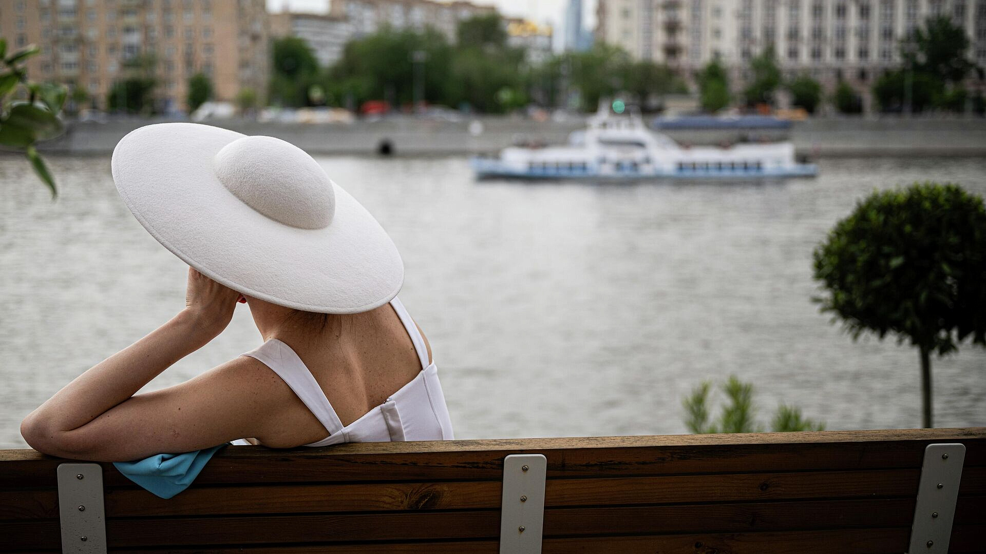 Синоптик рассказала, каким будет июль в Москве