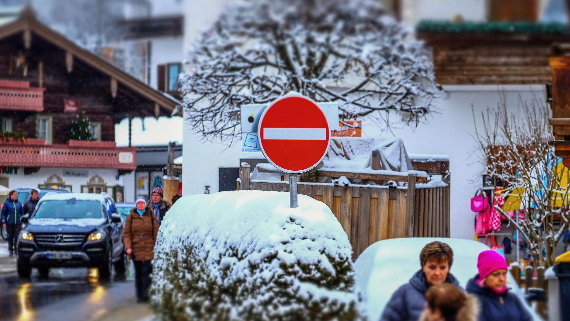 В Германии прошли протесты после антимигрантской инициативы оппозиции