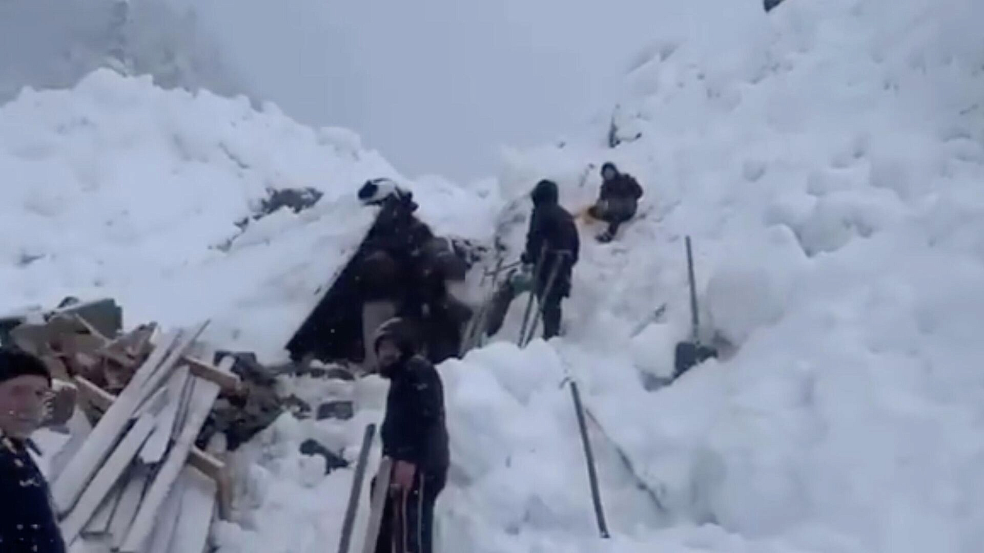 В Дагестане нашли тело мужчины, пропавшего после схода лавины