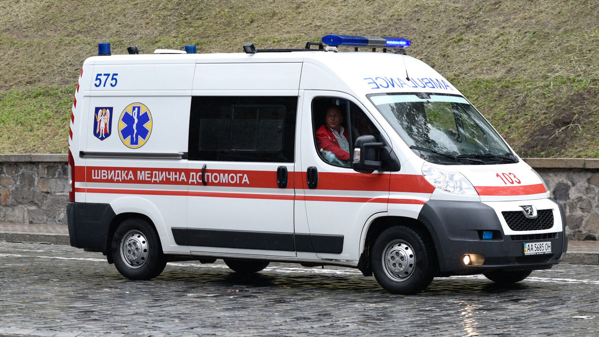 В Киеве сотрудники военкомата избили лишившегося ног экс-солдата ВСУ