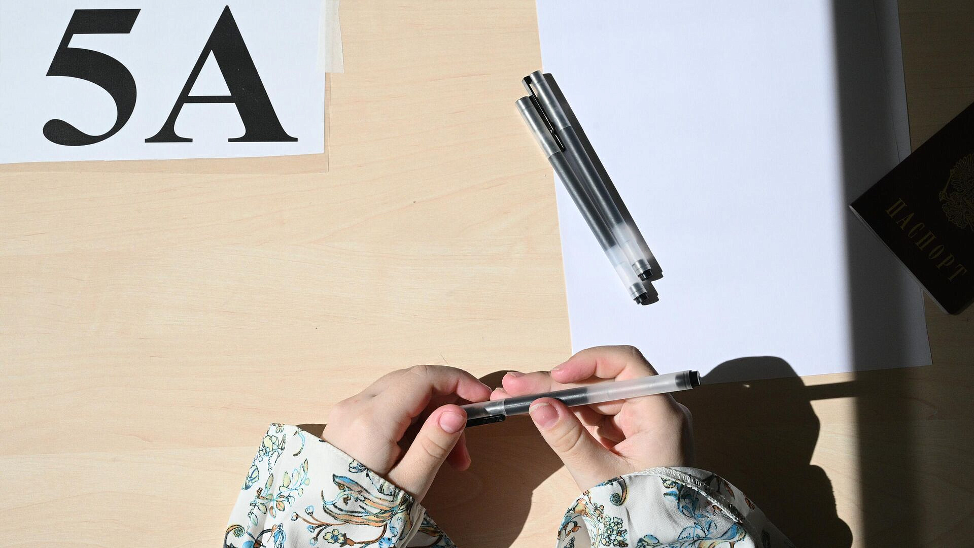 В Рособрнадзоре не планируют доверять ИИ проверку ЕГЭ