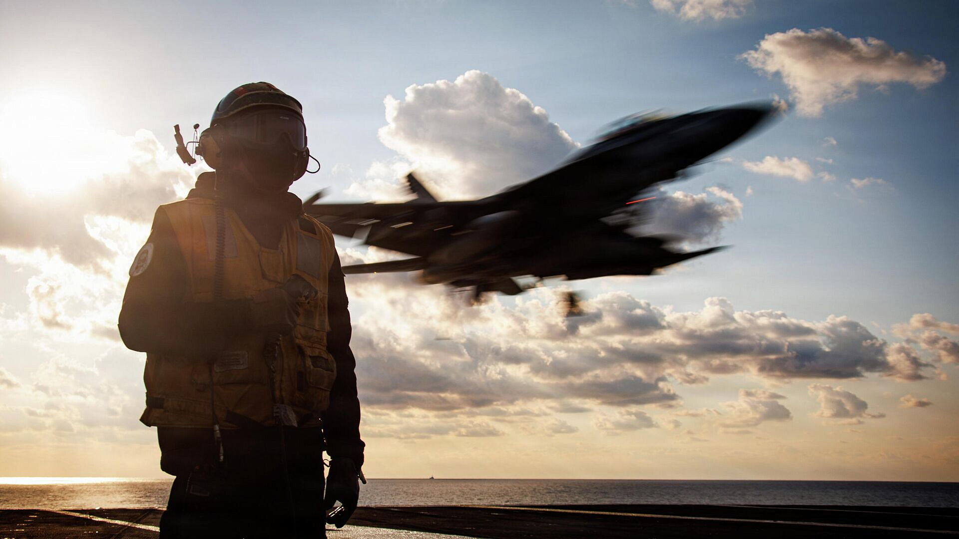 "Их ослепили". Неожиданный шаг Ирана против США ужаснул Запад 