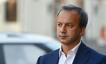 Дворкович пришел поболеть за россиянку на Олимпиаде