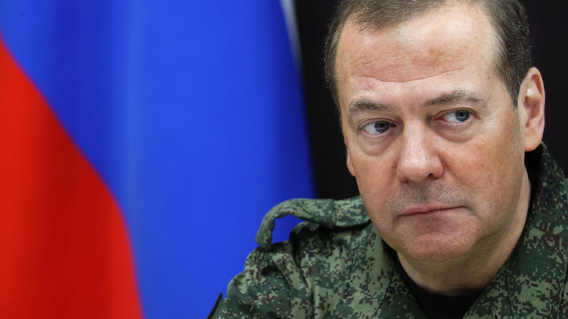 Медведев заявил, что уверен в скорой победе