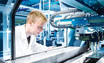 IT-сектор продолжает страдать от недостатка специалистов