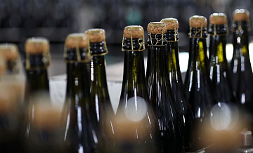 Роскачество отметило рост числа отечественных производителей игристого вина