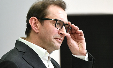 Суд в Москве обязал Хабенского погасить долги по ЖКХ