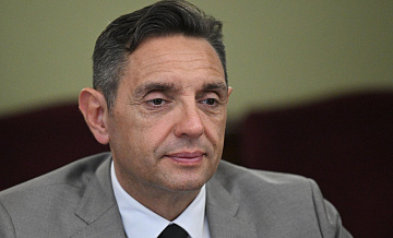 Вулин назвал милитаризацию Косово ружьем, которое выстрелит