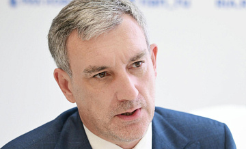 Глава Приамурья оценил восстановление объектов в Амвросиевском округе ДНР