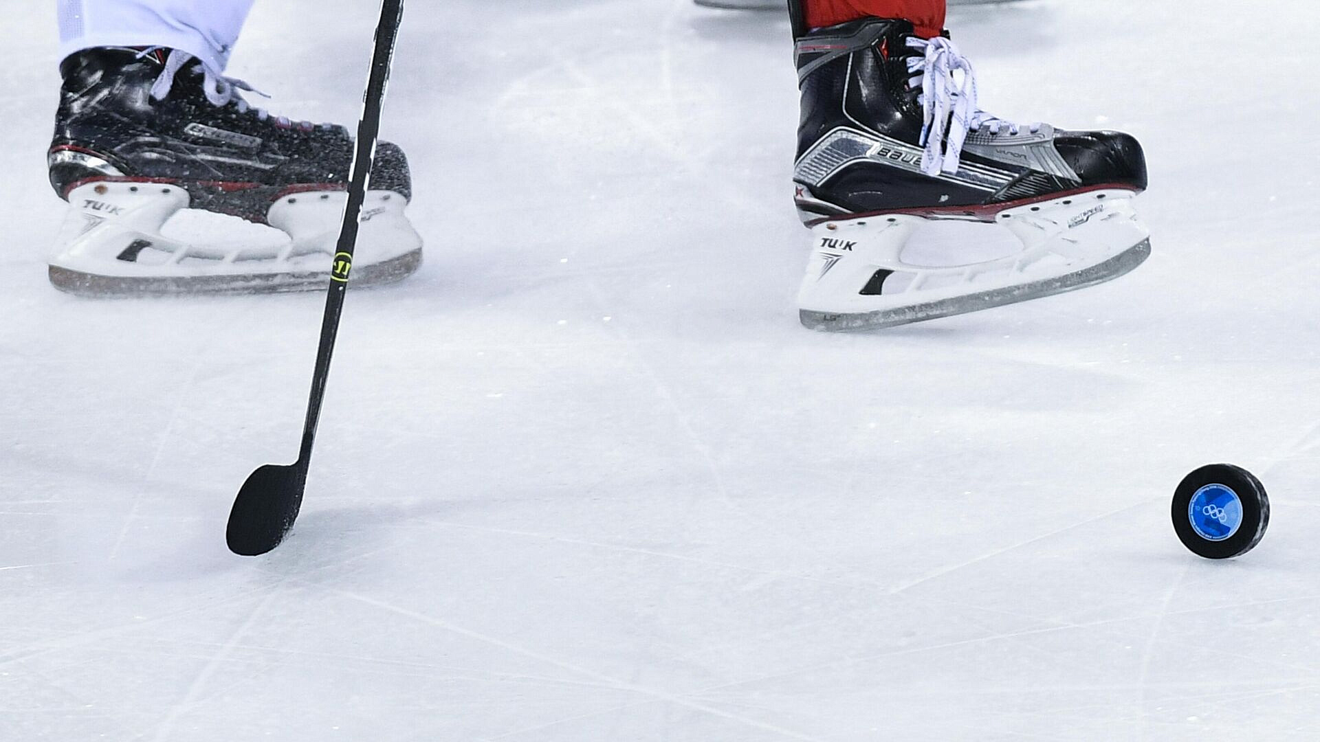 Дубль Олсона помог "Адмиралу" обыграть "Барыс"