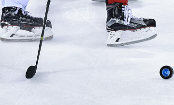 Дубль Олсона помог "Адмиралу" обыграть "Барыс"