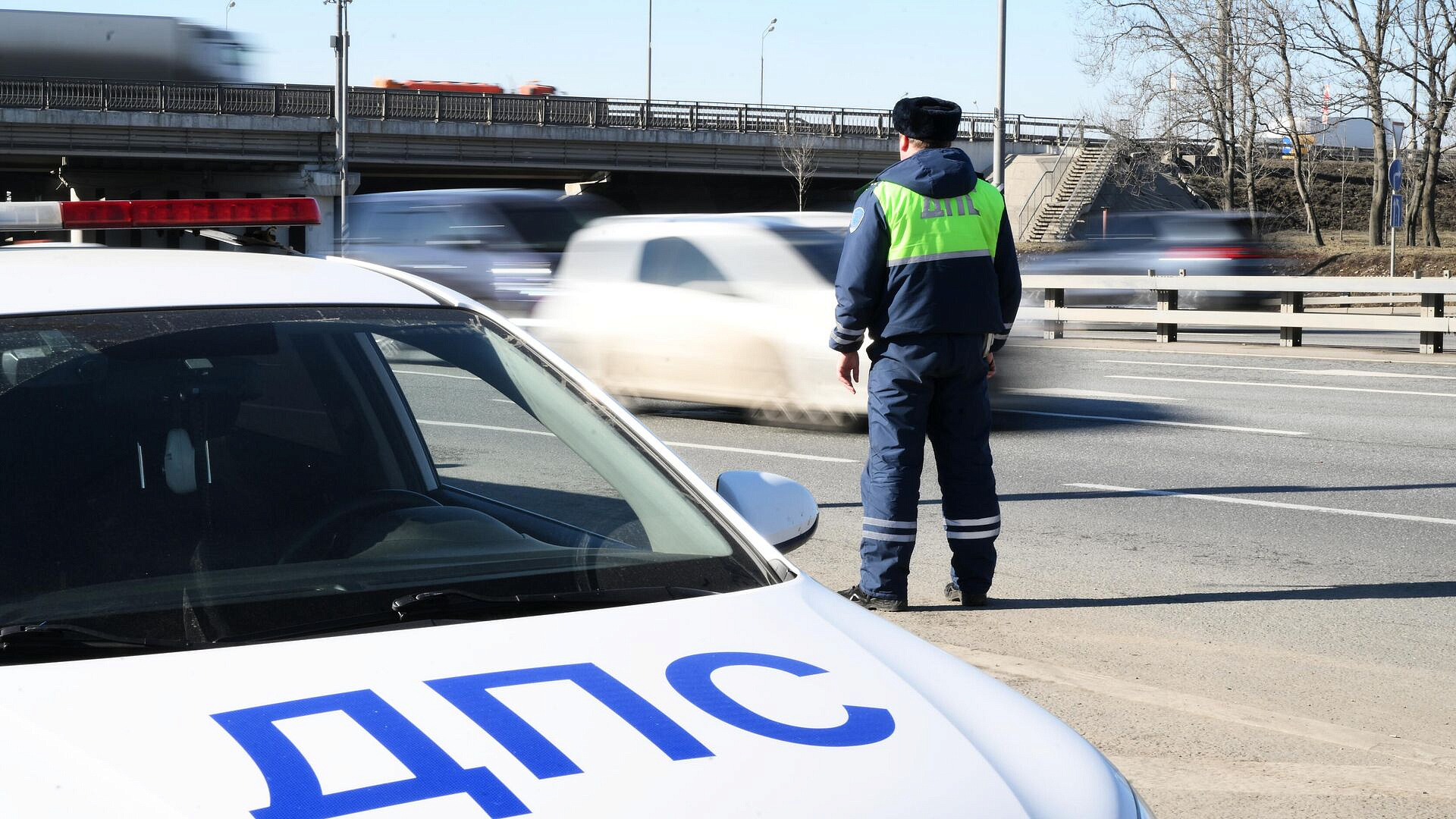 В Ставропольском крае при ДТП с минивеном пострадали шесть человек