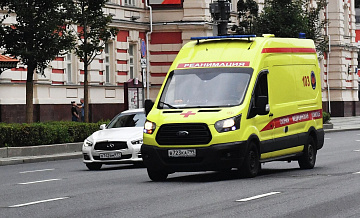 На юго-западе Москвы произошло ДТП с авто и мотоциклами, есть пострадавшие