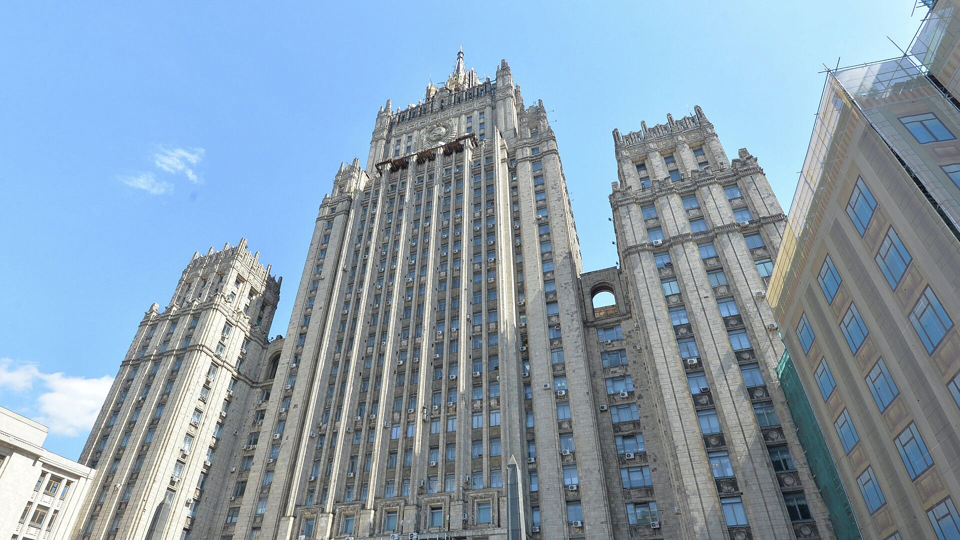 МИД назвал попытки присвоить российские активы на территории ЕС воровством 