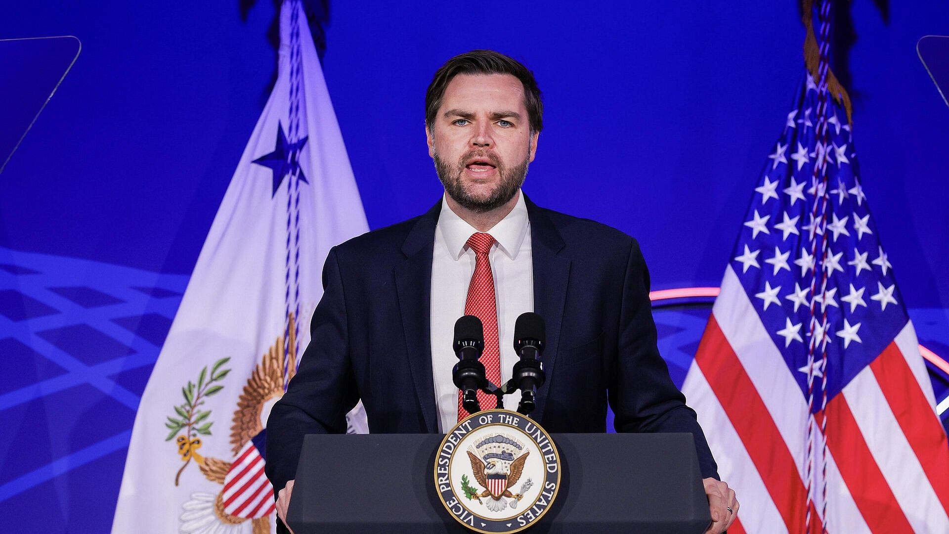 Трамп дал Вэнсу совет насчет Маска