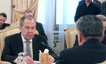 Лавров провел встречу с главой МИД Таджикистана