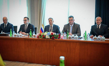 Песков прокомментировал переговоры в Абу-Даби по урегулированию на Украине