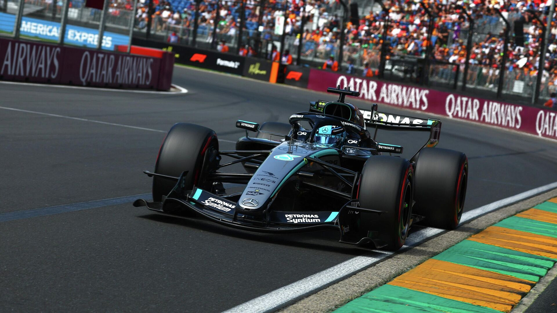 СМИ: "Мерседес" исправила антикрыло после жалоб соперников