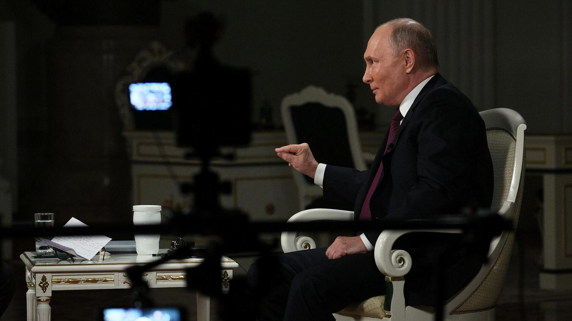 Случилось впервые. Во Франции заговорили об истерике из-за интервью Путина