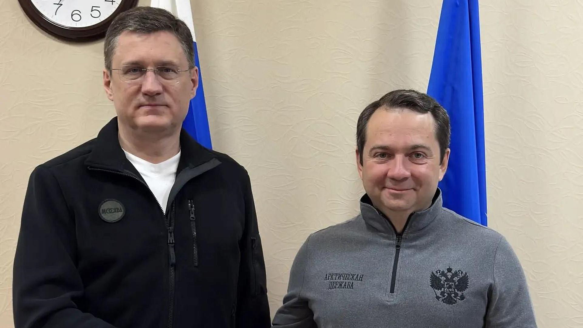 Новак и Чибис обсудили вопросы обеспечения Мурманской области топливом