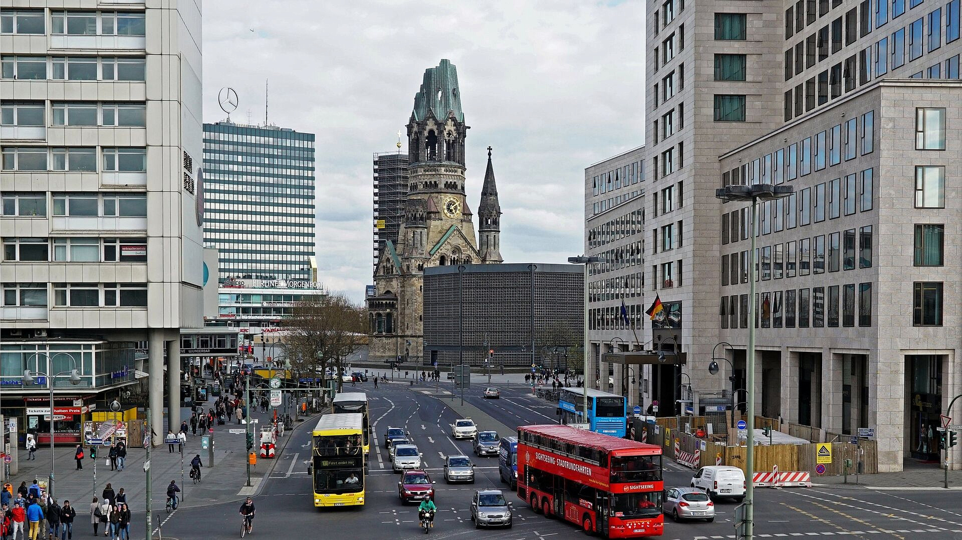 В Берлине водитель насмерть сбил женщину с коляской