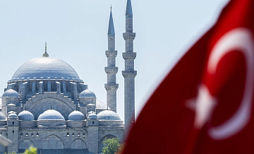 Турция будет тщательно следить за переговорами в Женеве, сообщил источник